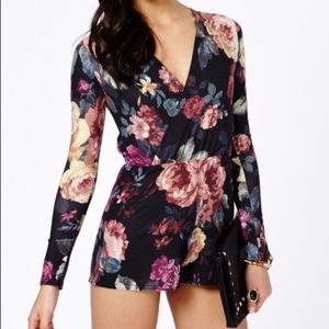 MISSGUIDED Floral Romper